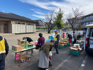 青空市通路で実施