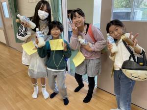 みんな笑顔で