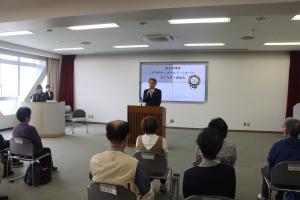 あさひ健康マイスター表彰式での市長の様子