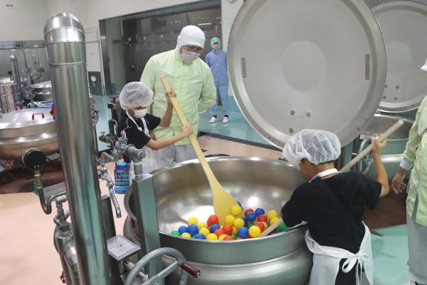 探検給食センターわくわくツアー2