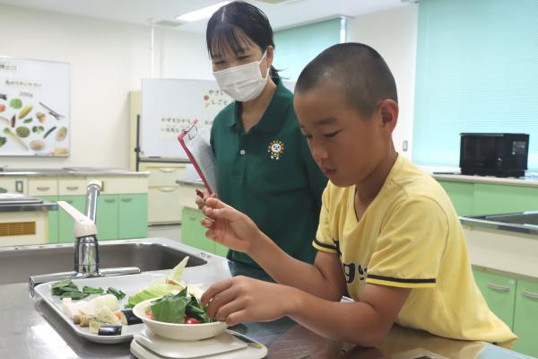 探検給食センターわくわくツアー3