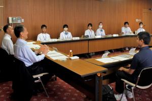会議の様子1