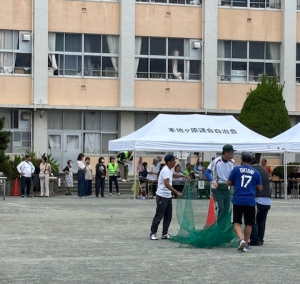 ソフトボール愛好会の方々が準備