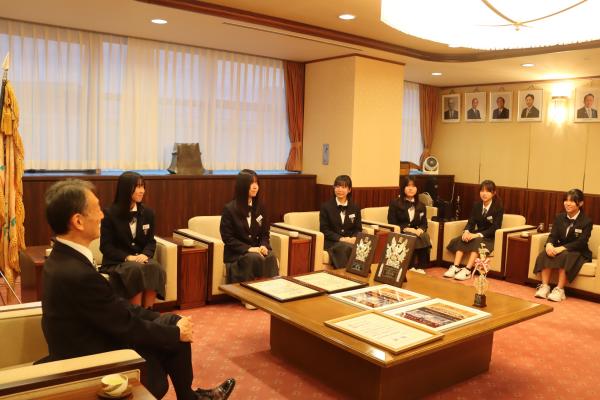 東中吹奏楽表敬1