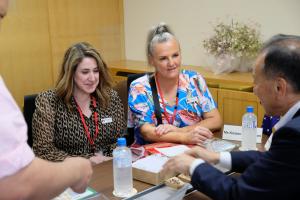 歓談・市の紹介など