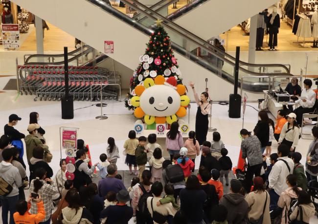 シーナシーナのクリスマス　あさぴーとパーティー写真