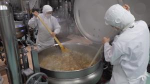 煮炊き調理の様子