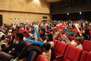 3月8日盛り上がっている写真