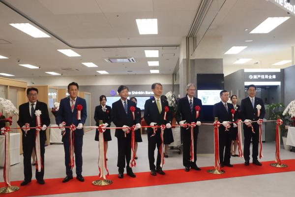 瀬戸信三郷支店移転2