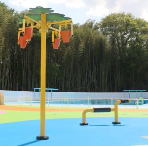 水遊び場の遊具1