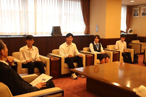 旭野高校表敬1