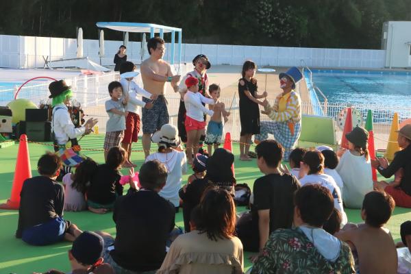 夕涼みプール1