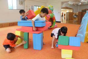遊んでいる子ども