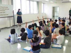 東栄小学校見学写真4