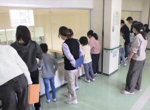 旭丘小学校施設見学写真1