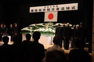 戦没者追悼式の写真
